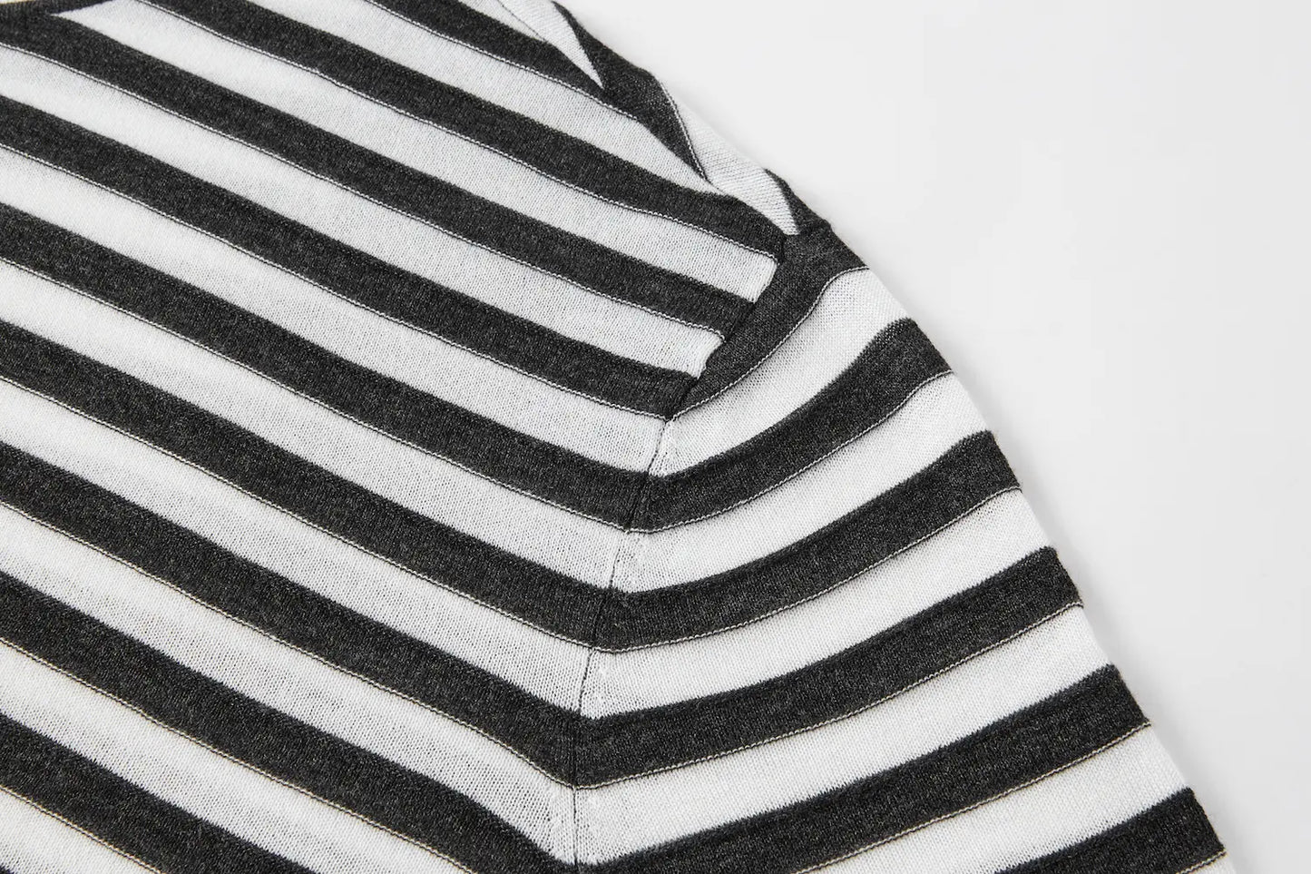 CozyU Women’s Lightweight Cashmere Triacetate Knit Top | Long Sleeve Striped Sweater for Early Fall